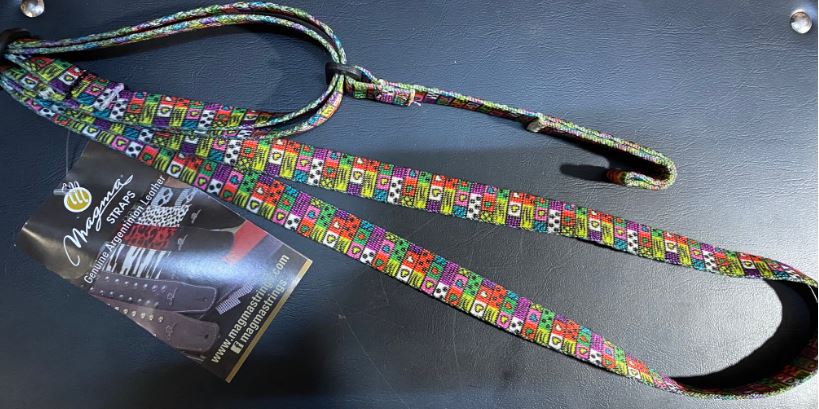 Magma Love polyester strap for ukulele (07MSU06)