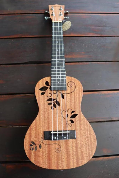 GOTSCH

UKULELE GCU-08