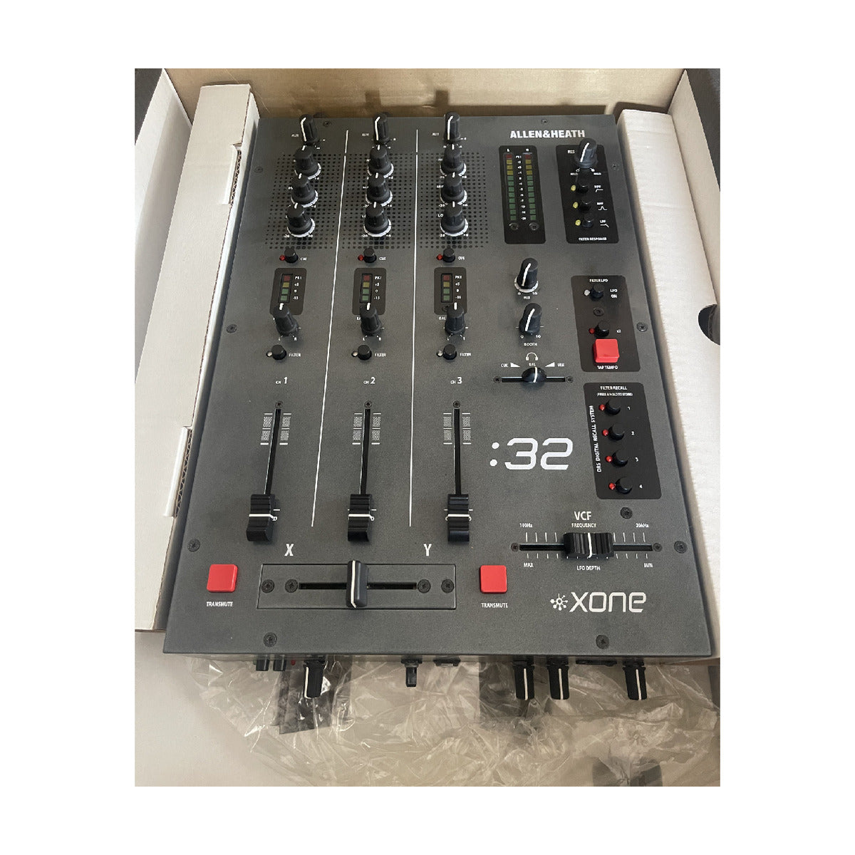 Allen & Heath Xone:32 3-Channel Analogue DJ Mixer – Display Model