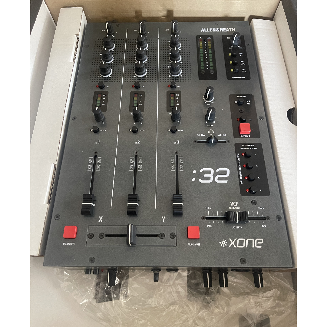 Allen & Heath Xone:32 3-Channel Analogue DJ Mixer – Display Model