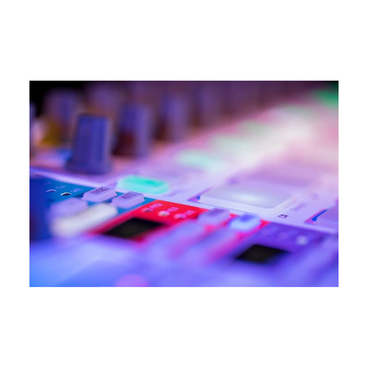 Arturia BeatStep Pro MIDI Controller and Sequencer